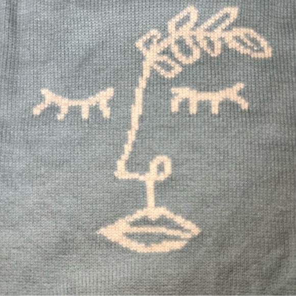 Desert Dreamer Cameo Face Outline Sage Knit Pullover Cropped Sweater SMALL EUC - Picture 3 of 16